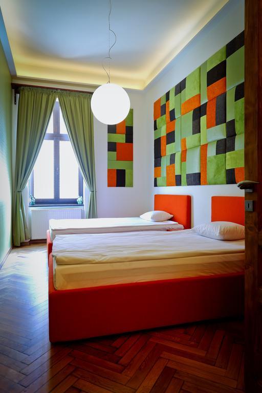 Arina Apartments 2 Brasov Bagian luar foto